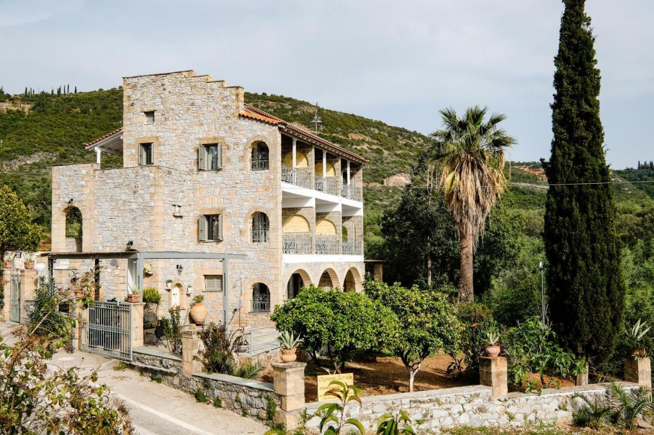 Olympia Zervea Studios With Pool - Apartment Kardhamili Exteriör bild